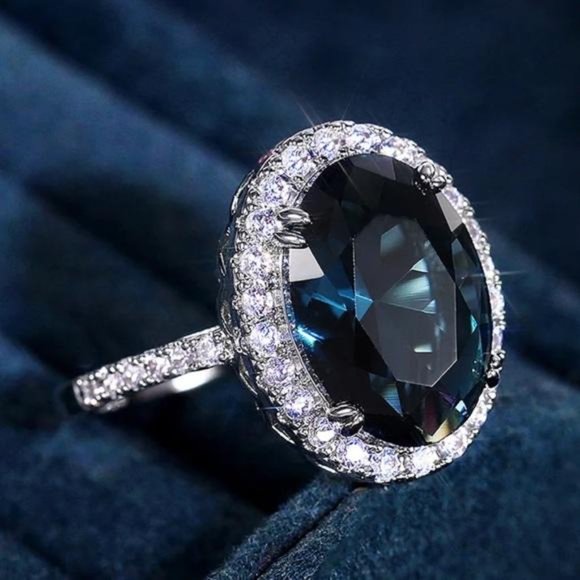 NEW 925 STERLING SILVER OVAL LONDON BLUE DIAMOND RING - Picture 4 of 6